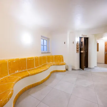Appartement Grosses Am Kurpark In Mit Balkon *